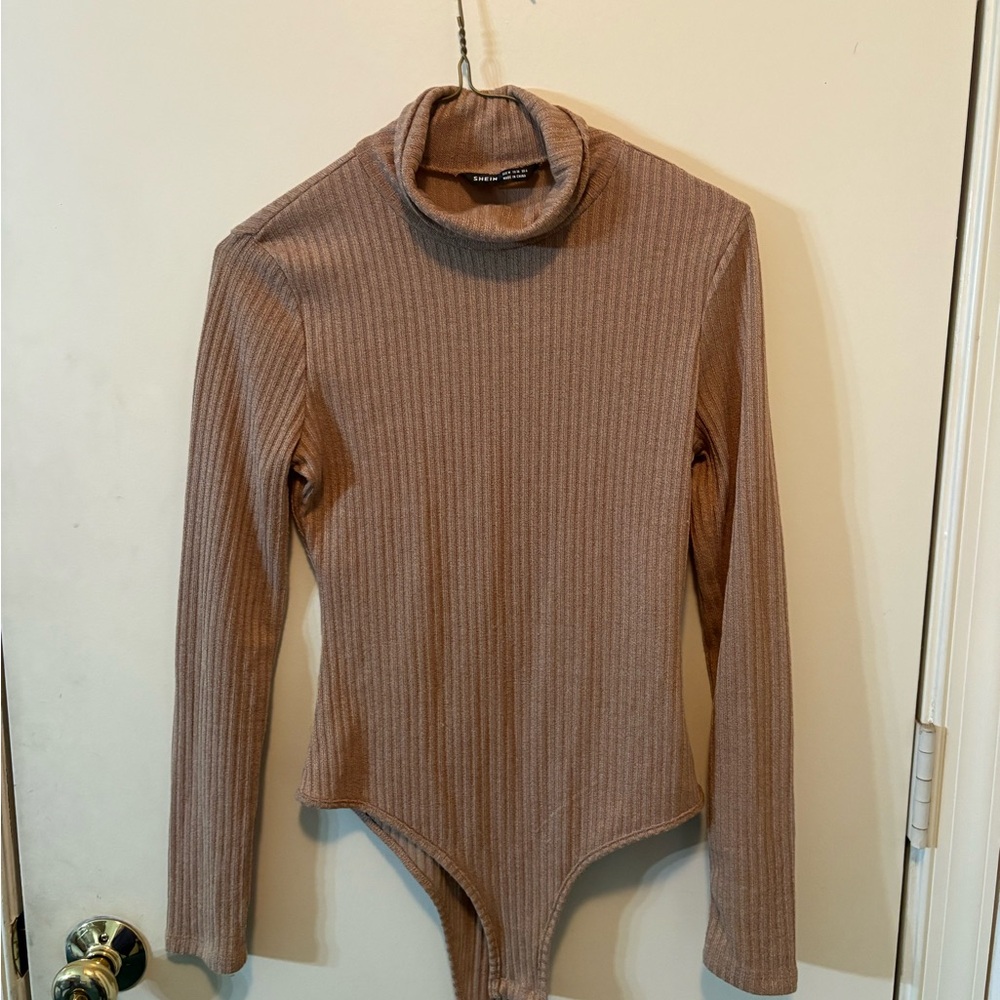 SHEIN Taupe Ribbed Long Sleeve Bodysuit